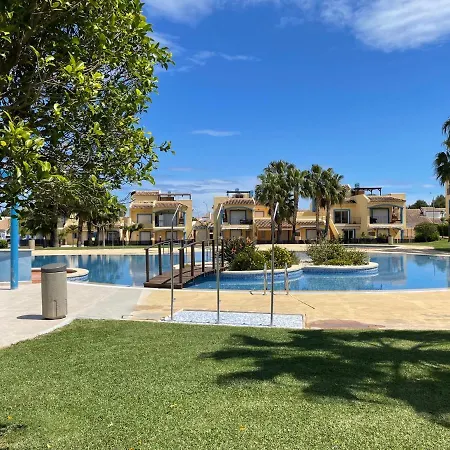 Apartment Paradise-serviden